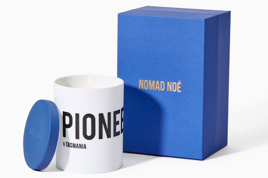 Blue luxury scented candle Nomad Noé