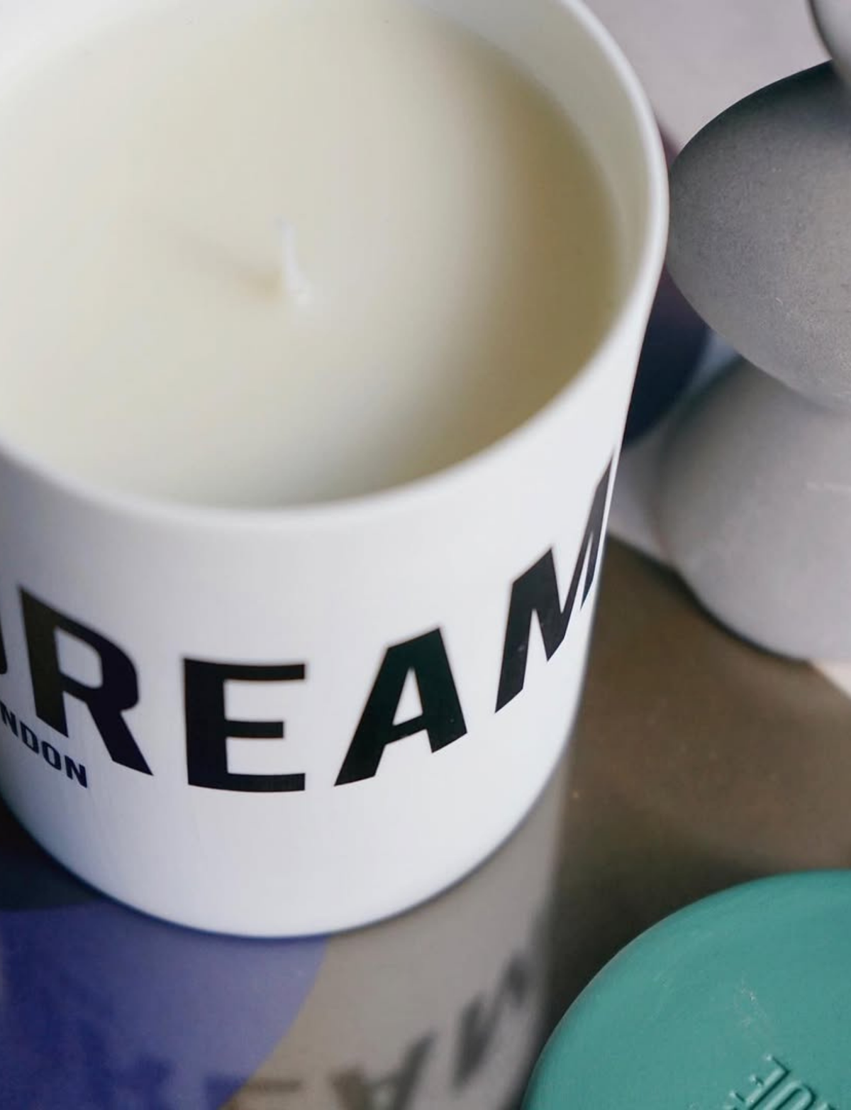 DREAMER in London - Cedarwood & Vanilla candle