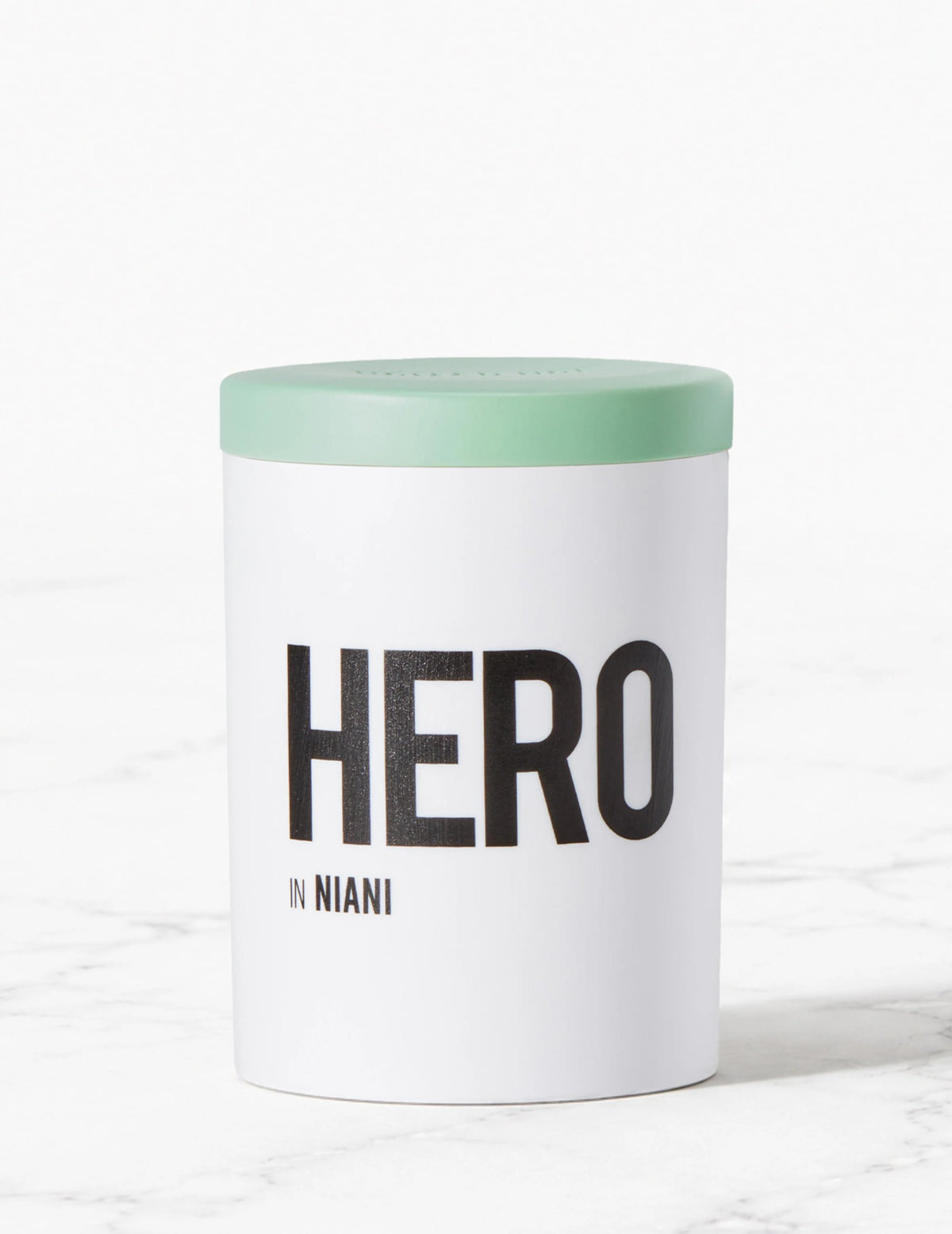 HERO in Niani - Amber & Patchouli candle
