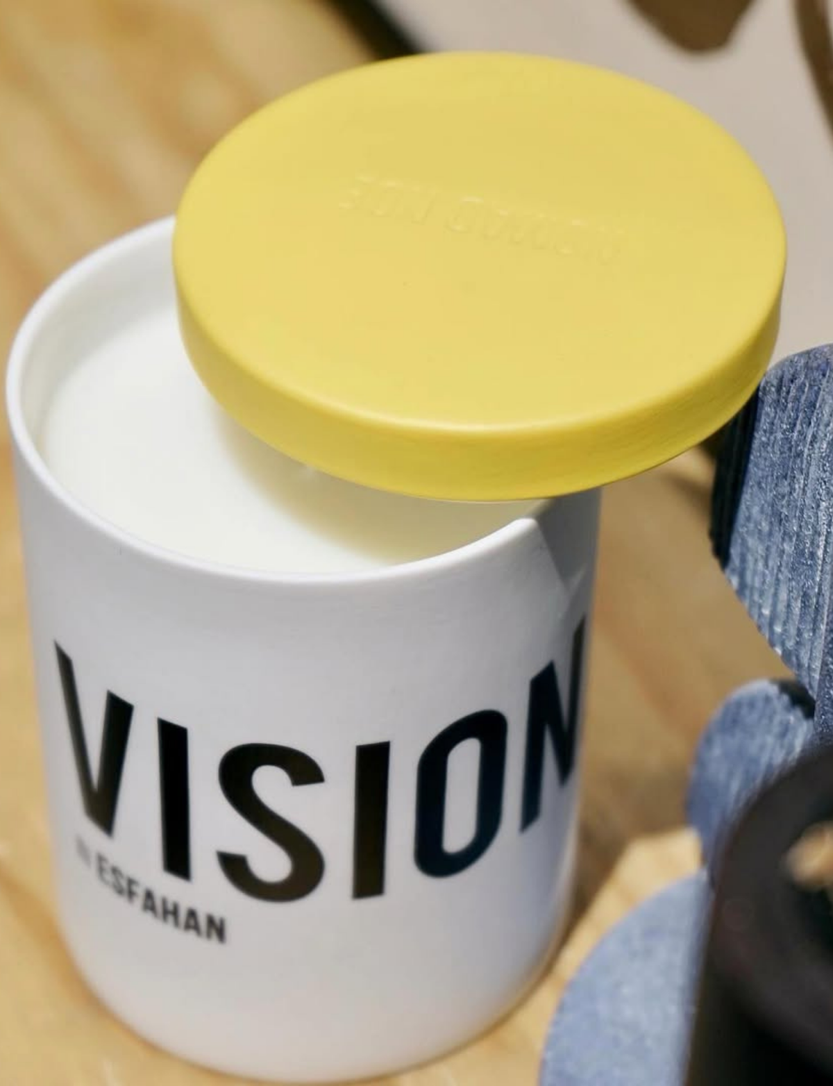 VISIONARY in Esfahan - Saffron & Rose candle